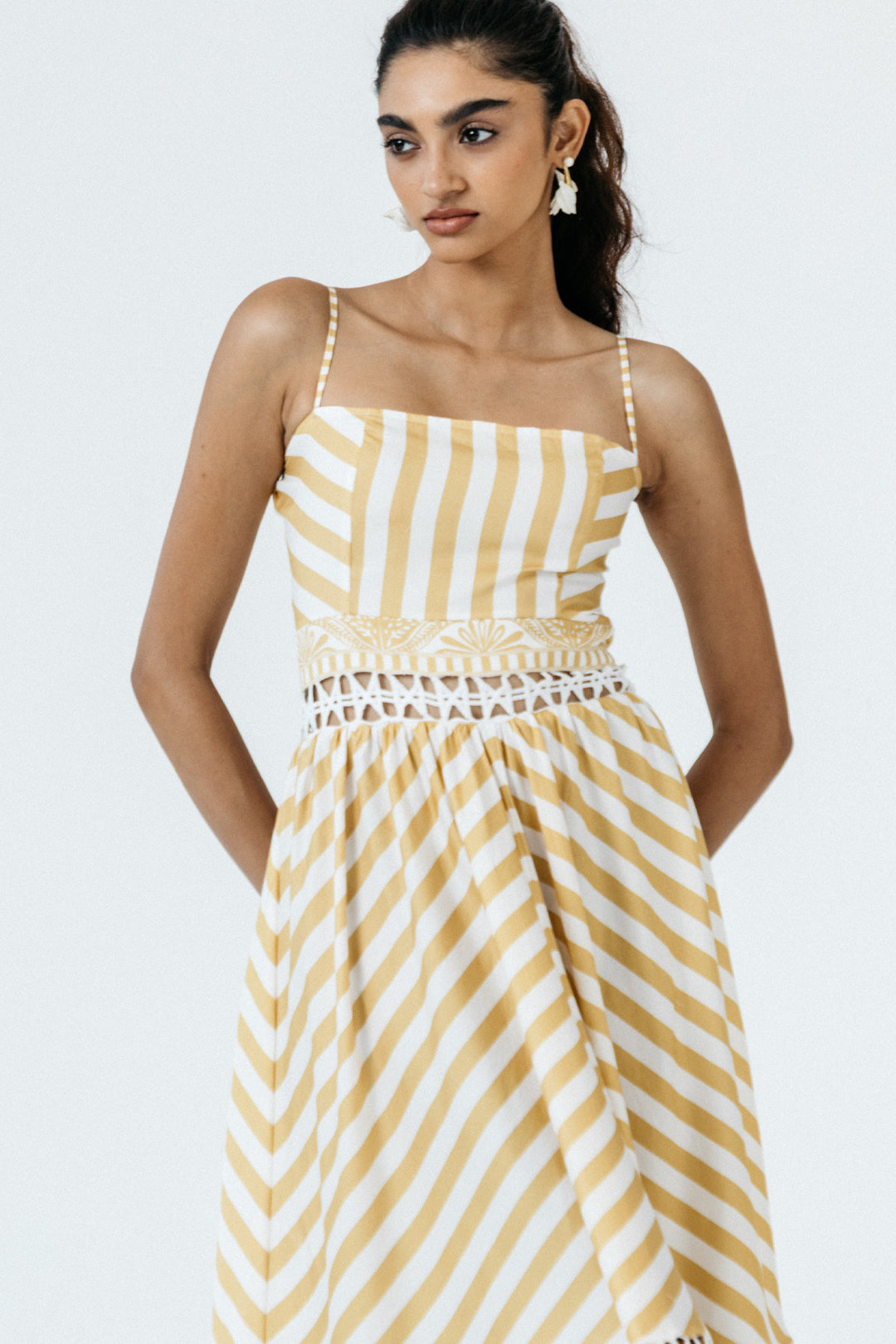MERCHANT DRESS